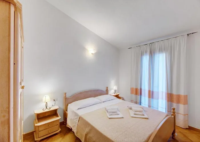 The Fantastic Residenza Badus Two Bedroom Sleeps Six And Child Num0821 Daire