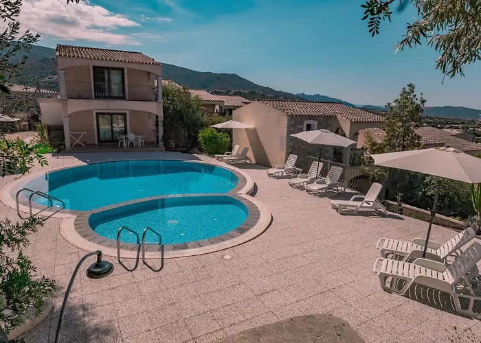 The Fantastic Residenza Badus Two Bedroom Sleeps Six And Child Num0821 Daire