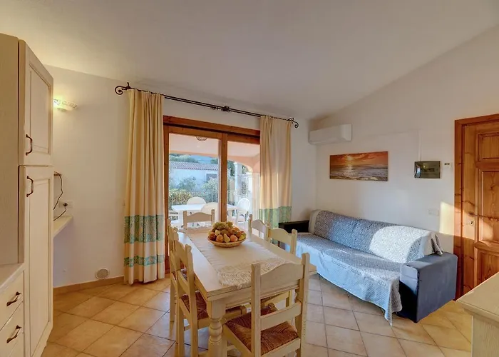 Daire The Fantastic Residenza Badus Two Bedroom Sleeps Six And Child Num0821 *