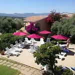 The Fantastic Residenza Badus Two Bedroom Sleeps Six And Child Num0821 * Badesi
