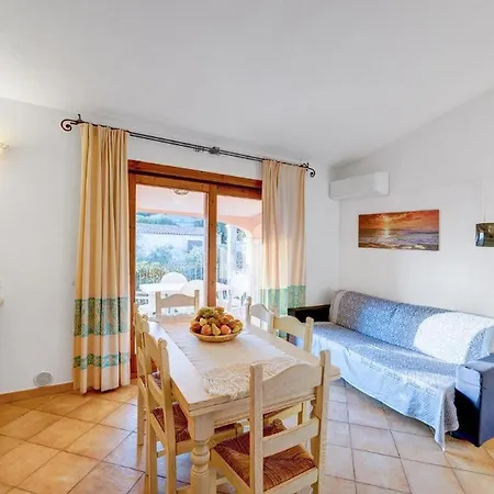 The Fantastic Residenza Badus Two Bedroom Sleeps Six Child Num0821