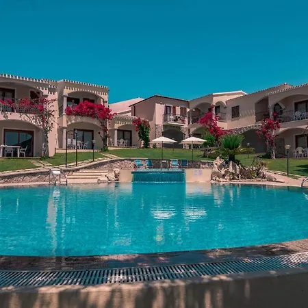 The Fantastic Residenza Badus Two Bedroom Sleeps Six Child Num0821 Apartment *