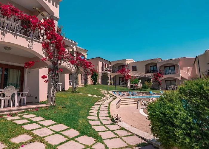 The Fantastic Residenza Badus Two Bedroom Sleeps Six And Child Num0821 Апартаменты Бадеси