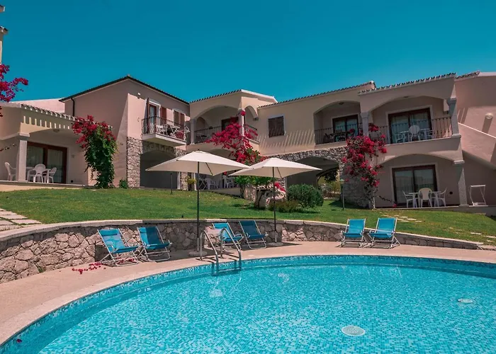 Apartamento The Fantastic Residenza Badus Two Bedroom Sleeps Six And Child Num0821 Badesi
